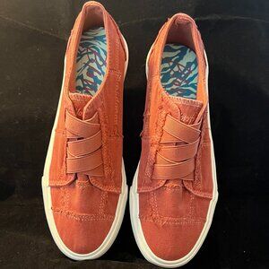 Blowfish Marley - Baked Clay NIB Size 8